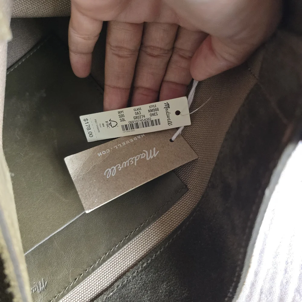 Madewell The Essential Bucket Tote Bag - Picture 4 of 4